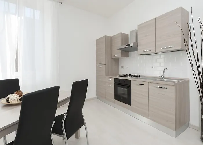White Flat Termini