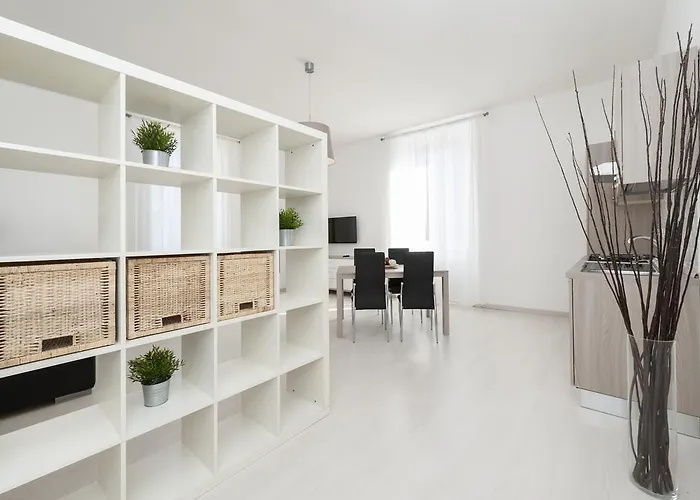 Daire White Flat Termini Roma